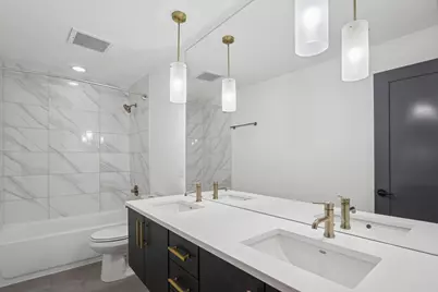 1242 W Huron Street #3, Chicago, IL 60642 - Photo 6