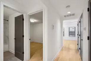 1242 W Huron St, Chicago, IL 60642 - Photo 10