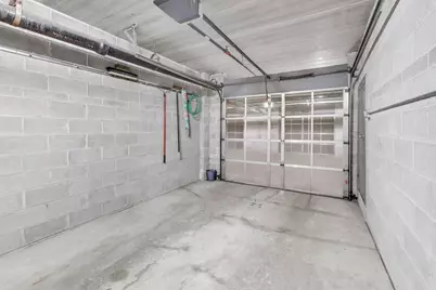 1327 S Indiana Parkway, Chicago, IL 60605 - Photo 24