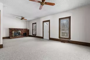 3044 Louise St, Rockford, IL 61103 - Photo 4