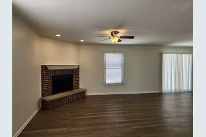 1105 Monroe Avenue, Wauconda, IL 60084 - Photo 2