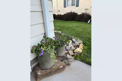 516 Christopher Street, Morrison, IL 61270 - Photo 30