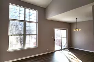 13 Brian Ct, Algonquin, IL 60102 - Photo 4