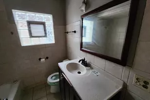 2221 Home Ave, Berwyn, IL 60402 - Photo 8