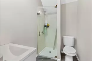 1204 S 6th St, Rockford, IL 61104 - Photo 16