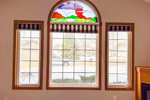 1313 Inglewood Cir, Bloomington, IL 61704 - Photo 8