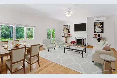 321 Newman Court, Lake Bluff, IL 60044 - Photo 2