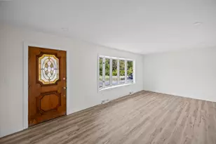 123 S Shores Dr, Decatur, IL 62521 - Photo 2