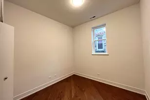 2205 W Iowa St, Chicago, IL 60622 - Photo 14