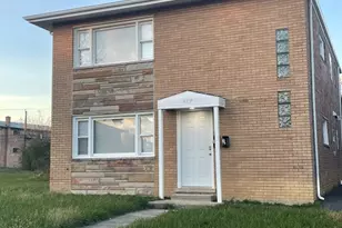 417 Hickory St, Chicago Heights, IL 60411 - Photo 1