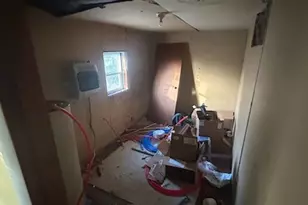 419 S Pearl St, Salem, IL 62881 - Photo 6