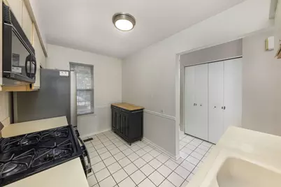 1604 Pebble Beach Circle, Elgin, IL 60123 - Photo 6