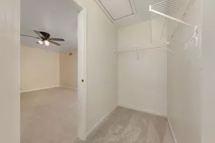 1604 Pebble Beach Cir, Elgin, IL 60123 - Photo 28