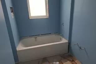 5757 S Carpenter St, Chicago, IL 60621 - Photo 12