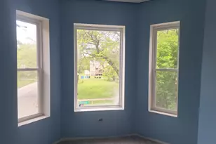 5757 S Carpenter St, Chicago, IL 60621 - Photo 8