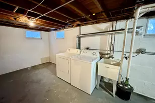 28W471 Batavia Rd, Warrenville, IL 60555 - Photo 16