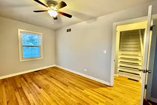 28W471 Batavia Rd, Warrenville, IL 60555 - Photo 6
