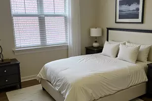 653 W Division St, Chicago, IL 60610 - Photo 10