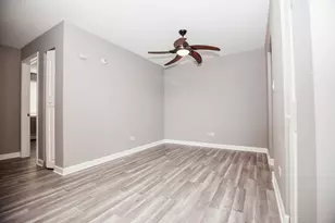 1111 Bloomingdale Rd, Glendale Heights, IL 60139 - Photo 4