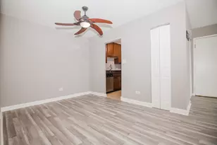 1111 Bloomingdale Rd, Glendale Heights, IL 60139 - Photo 8