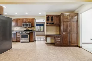 13641 Pheasant Cir, Homer Glen, IL 60491 - Photo 6
