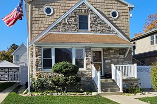 6372 N Sayre Ave, Chicago, IL 60631 - Photo 2