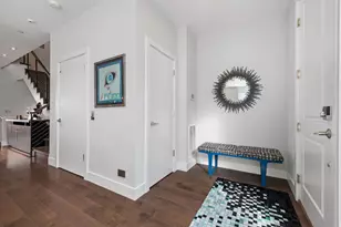 353 E Liberty Dr, Wheaton, IL 60187 - Photo 4