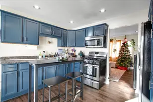 1203 Riverside Ave, Streator, IL 61364 - Photo 6