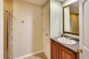 2304 Stonegate Rd, Algonquin, IL 60102 - Photo 36