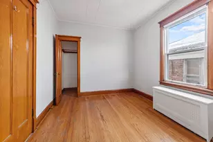 5306 W Roscoe St, Chicago, IL 60641 - Photo 8