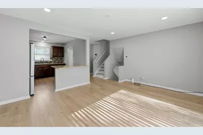 17690 Hillcrest Drive, Country Club Hills, IL 60478 - Photo 4