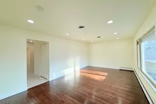 833 W Heritage Dr, Addison, IL 60101 - Photo 10