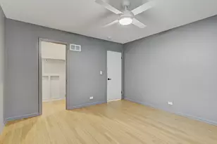 1343 Oxford Rd, Deerfield, IL 60015 - Photo 18