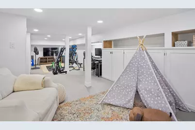 305 N Addison Avenue, Elmhurst, IL 60126 - Photo 20