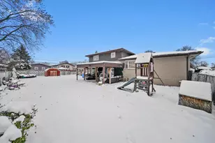 17702 Bernadine St, Lansing, IL 60438 - Photo 36