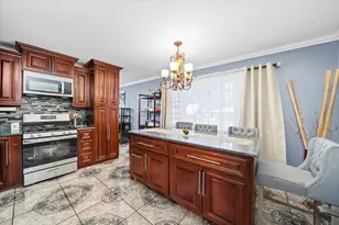 17702 Bernadine St, Lansing, IL 60438 - Photo 22