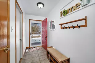 1204 Boston Ave, Joliet, IL 60435 - Photo 4