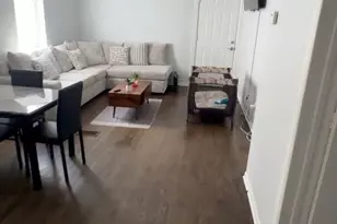 822 N Lawndale Ave, Chicago, IL 60651 - Photo 2