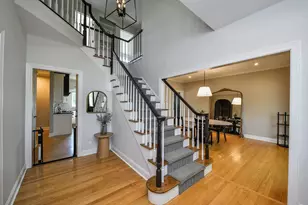 24 Winners Cup Cir, Wheaton, IL 60189 - Photo 2