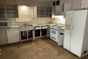 2847 194th St, Lansing, IL 60438 - Photo 4