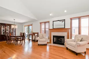 10502 San Luis Ln, Orland Park, IL 60467 - Photo 6