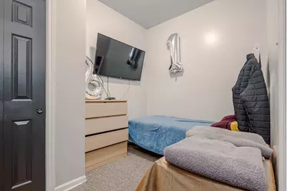 4910 W Walton Street, Chicago, IL 60651 - Photo 10