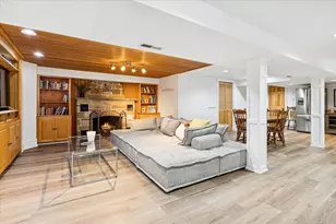 6770 N Keota Ave, Chicago, IL 60646 - Photo 14