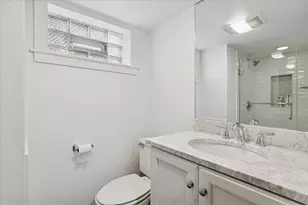 6770 N Keota Ave, Chicago, IL 60646 - Photo 16