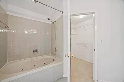 8032 Wildwood Lane, Darien, IL 60561 - Photo 14