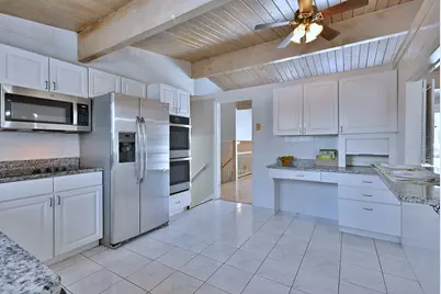 521 Michael Manor, Glenview, IL 60025 - Photo 14