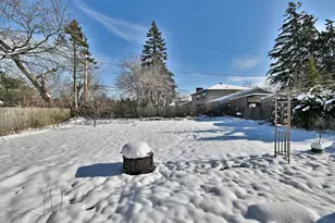 521 Michael Manor, Glenview, IL 60025 - Photo 44