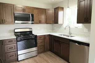 5542 Hearthside Dr, Bourbonnais, IL 60914 - Photo 4