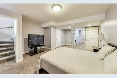 1949 N Whipple Street #1, Chicago, IL 60647 - Photo 16