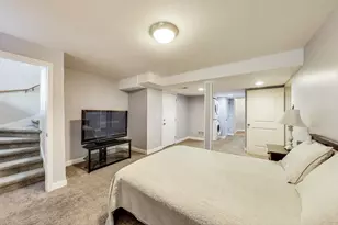 1949 N Whipple St, Chicago, IL 60647 - Photo 16